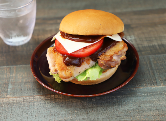 チキンバーガー