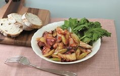 たことセロリのつぶケチャップあえ